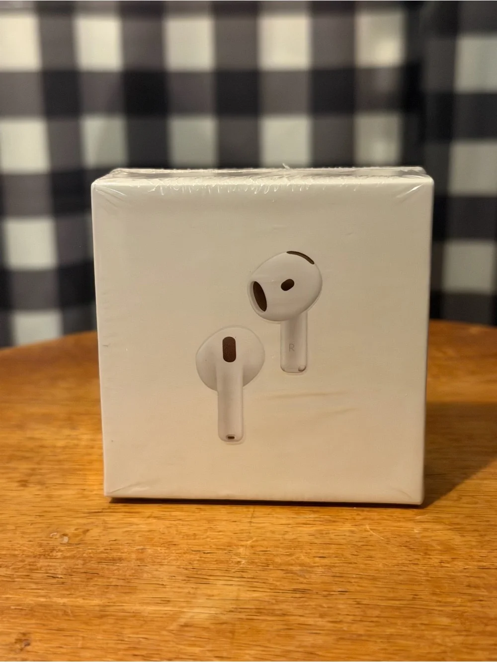 Apple White Wireless Earbuds with Charging Case